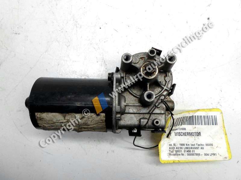 Audi A6 4B Bj.1998 Wischermotor vorn 4B1955113 Bosch 0390241140